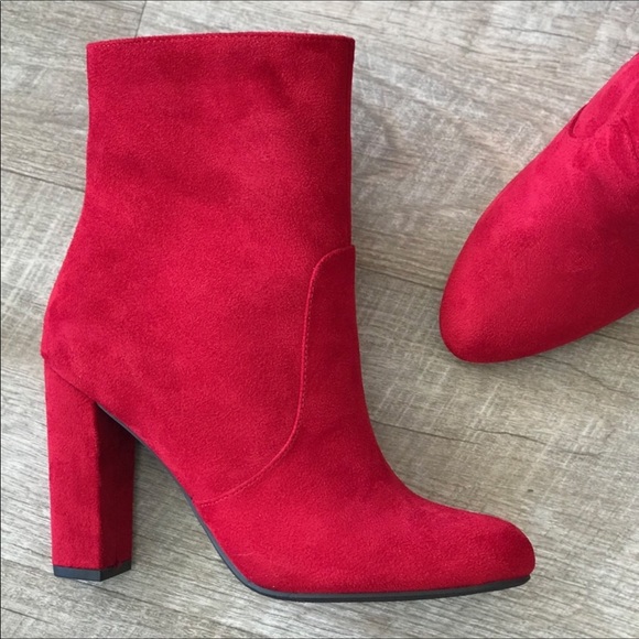 Delicious Shoes - Booties. New in Box.